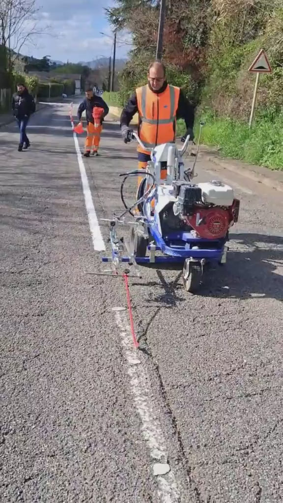 Machine à tracer airless HYDROLINE L